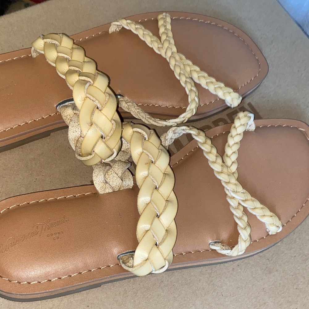 Universal Thread Braided Tan Sandals - image 4